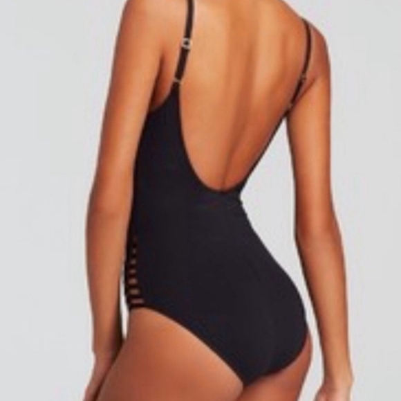 La Blanca Black One Piece Swimsuit Cutout Black 10 Bathing Suit Sexy - Picture 3 of 16